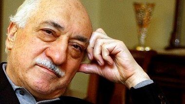 Суд Стамбула заочно арестовал находящегося в США Гюлена.
