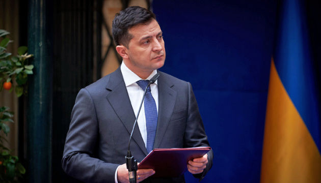 Зеленский пообещал за четыре года сделать Украину современной.