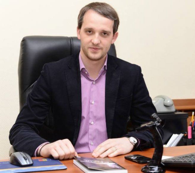 Candu: Când noi ne jucam cu mașinuțe, Sturza se juca printre blindate. Foto: adevarul.ro