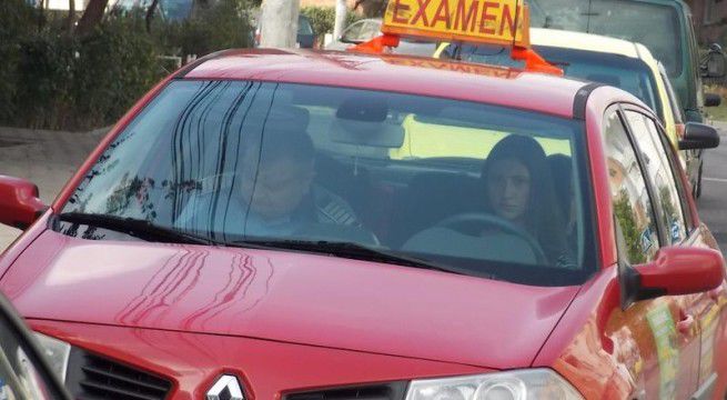Un expert din cadrul Biroului Briceni de examinare şi evidenţă a transportului este învinuit de comiterea actelor de corupţie.