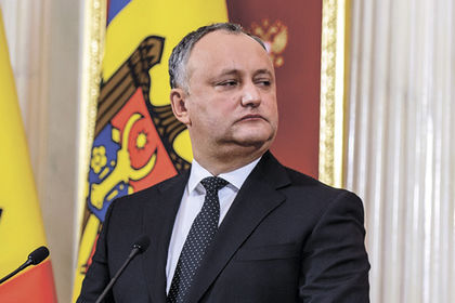PDM se referă la declarațiile lui Dodon de la Sankt Petersburg în care a pus la îndoială necesitatea continuării cursului european și s-a referit în favoarea apropierii de structurile euroasiatice.