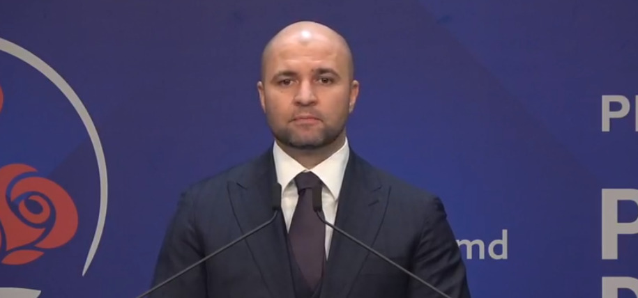 Демпартия сообщила об актах вандализма.
