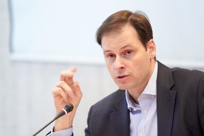 Chiril Lucinschi a fost reținut în urmă cu două luni, fiind cercetat pentru spălare de bani în proporții deosebit de mari. 