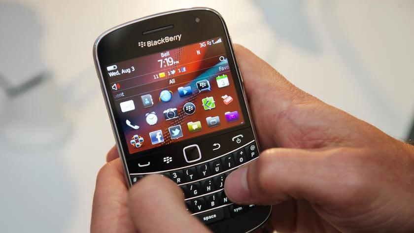 С 4 января 2022 года все смартфоны с BlackBerry OS «превратятся в тыкву».