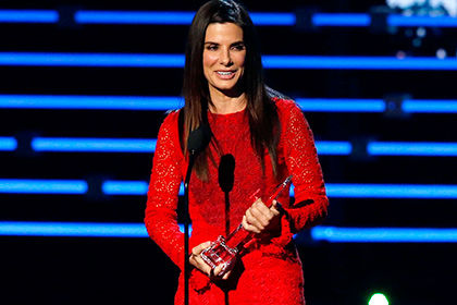 People’s Choice Awards — популярная американская премия.
