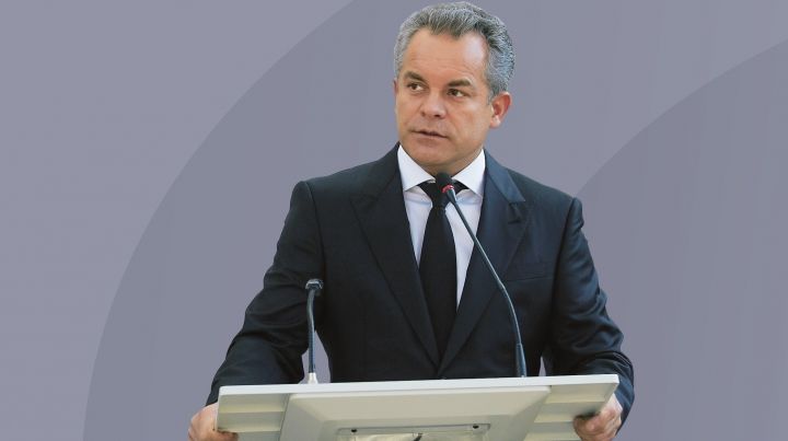 Vlad Plahotniuc consideră că deși Moldova ar trebui să-și creeze propriul viitor.