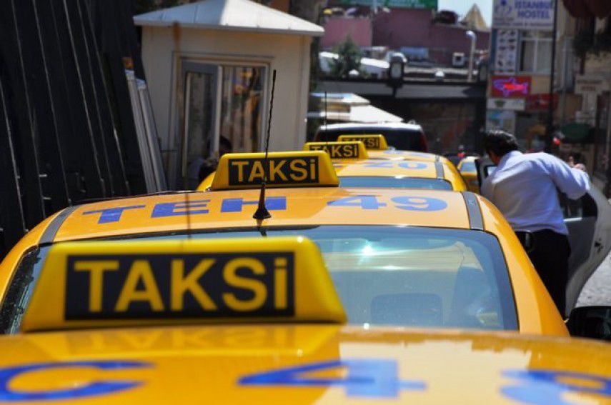 10 ani de închisoare pentru un șofer de taxi care a lungit inutil o cursă.
