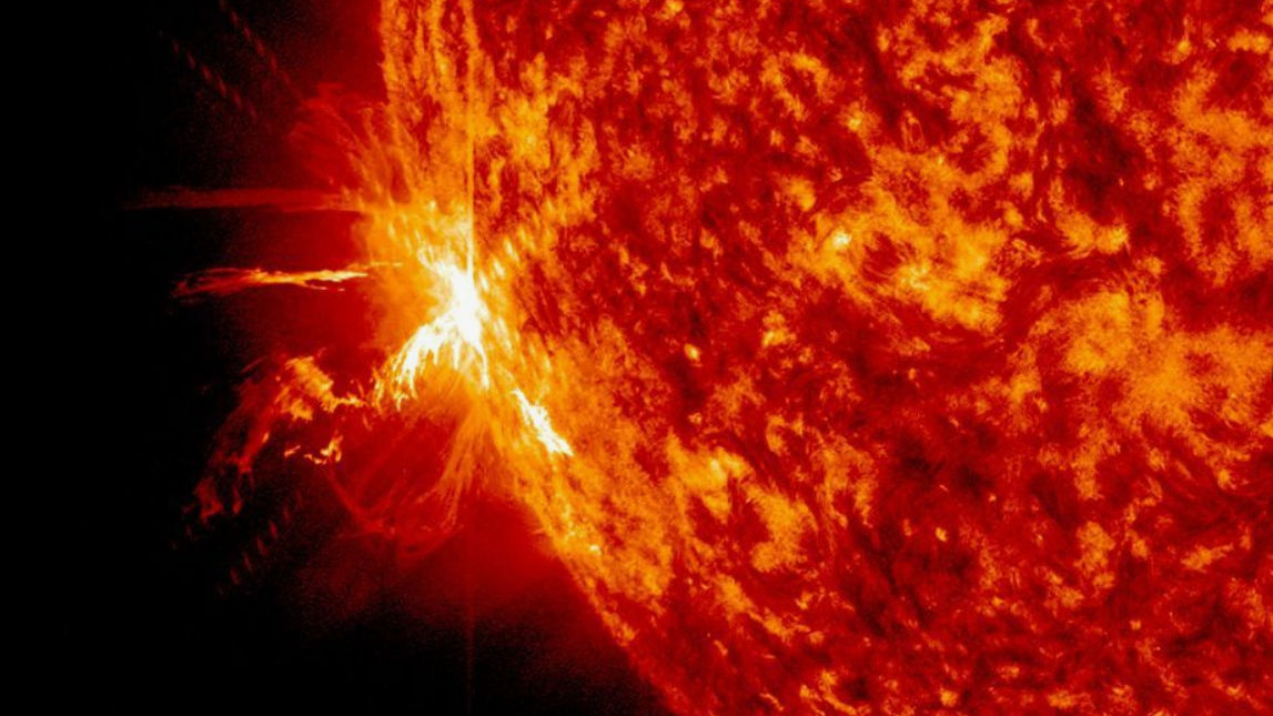 O erupție de cea mai înaltă clasă a avut loc pe Soare.