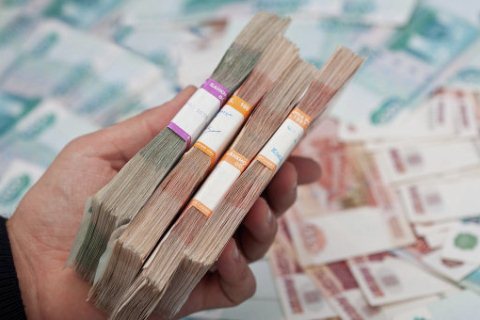 Приднестровская экономика сильно пострадала от недавнего падения российского рубля, и улучшения пока не ожидается.   Фото: pikabu.ru