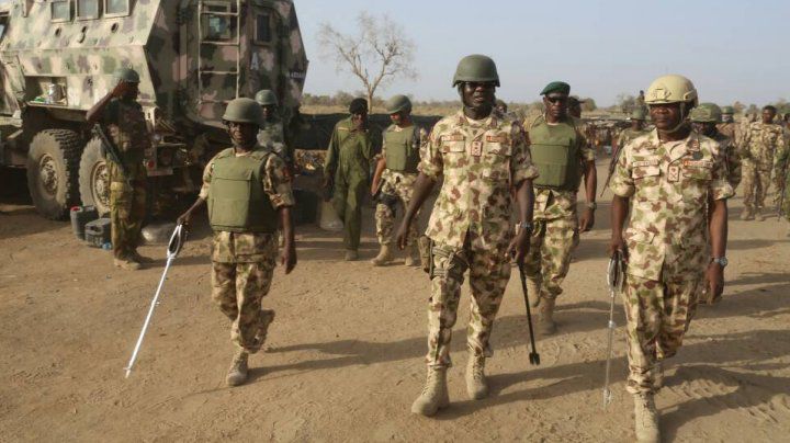 Armata nigeriană a salvat 76 de eleve, răpite de Boko Haram