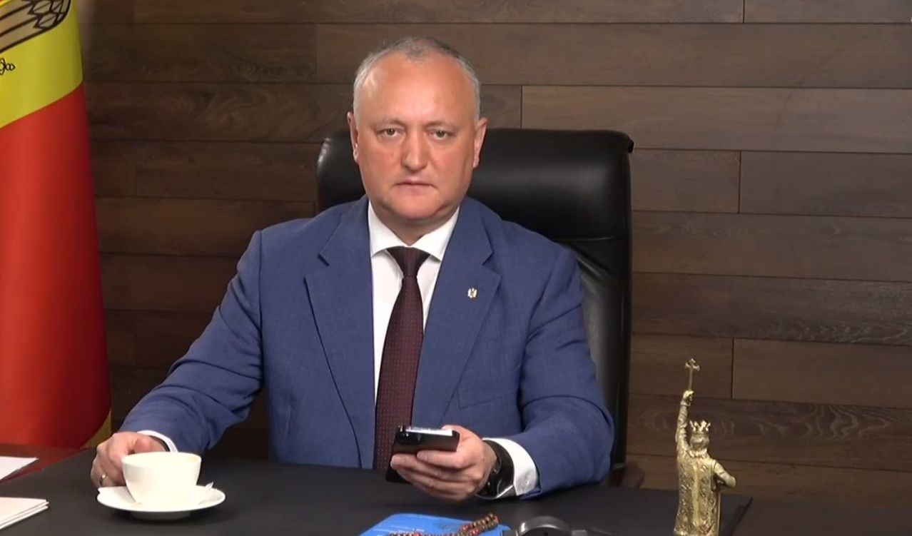 Додон об отмене ЧП: PAS хочет быстрее провести выборы, рейтинг падает.