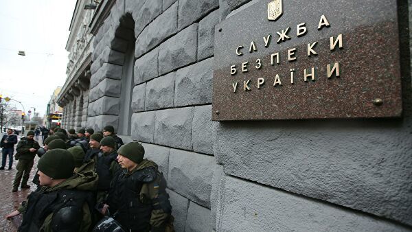 Украинского генерала задержали по подозрению в сотрудничестве с ФСБ.