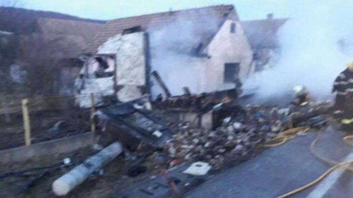 România: Accident grav, transformat într-un incendiu devastator