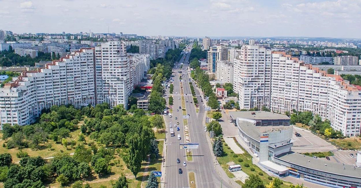 Въезд в Кишинёв в секторе Ботаника преображается.