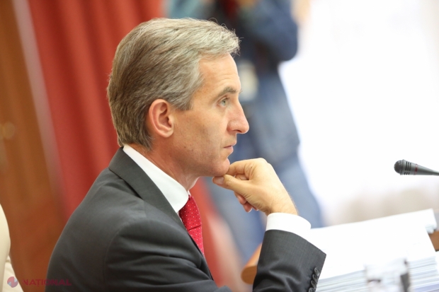 В понедельник премьер-министр РМ Юрий Лянкэ отправился с краткосрочным официальным визитом в Бухарест. Путешествие получилось скандальным. Фото: ziarulnational.md
