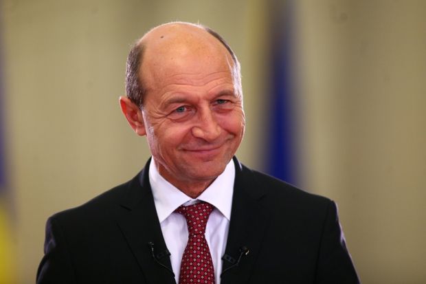 Fostul președinte al României, Traian Băsescu, intenționează să-și înainteze candidatura la alegerile pentru Primăria Bucureștiului din 2016.