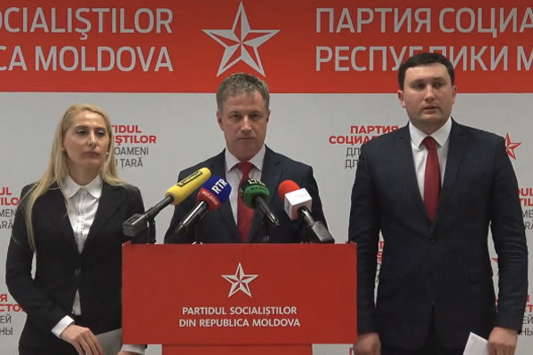 Социалисты ставят перед собой задачу реформировать систему образования.