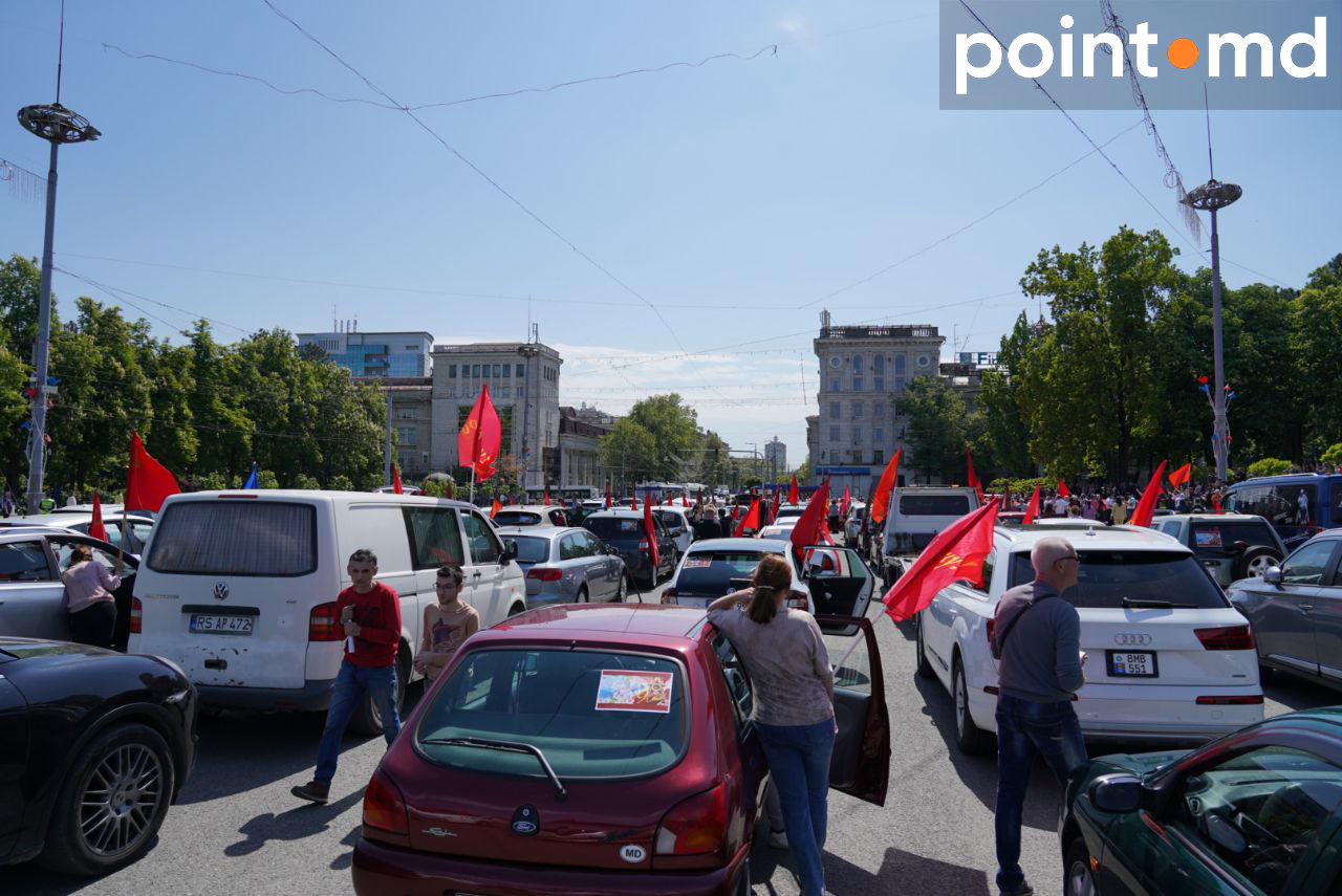 В центре Кишинева состоялся автопробег «Победа одна на всех».