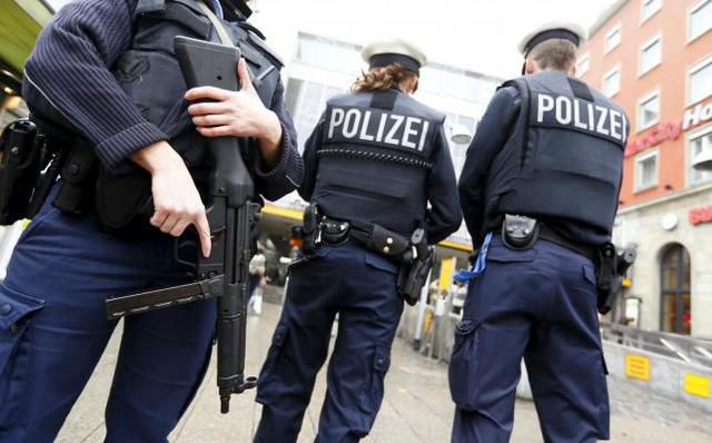 Germania: Câteva zeci de femei şi minori, potenţiale ameninţări. Foto: zf.ro