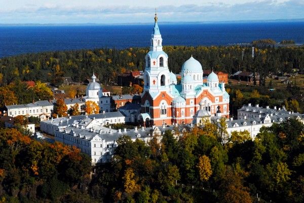 На Валааме будут выгонять из монастыря не привившихся насельников.