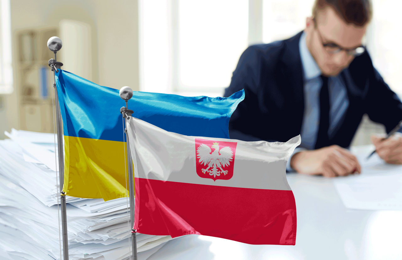 Минфин Польши: Беженцы из Украины должны платить налоги с украинских доходов.
