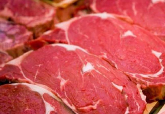 Sute de kilograme de carne de porc depistate la vama moldo-ucraineană. Foto: acasa.ro
