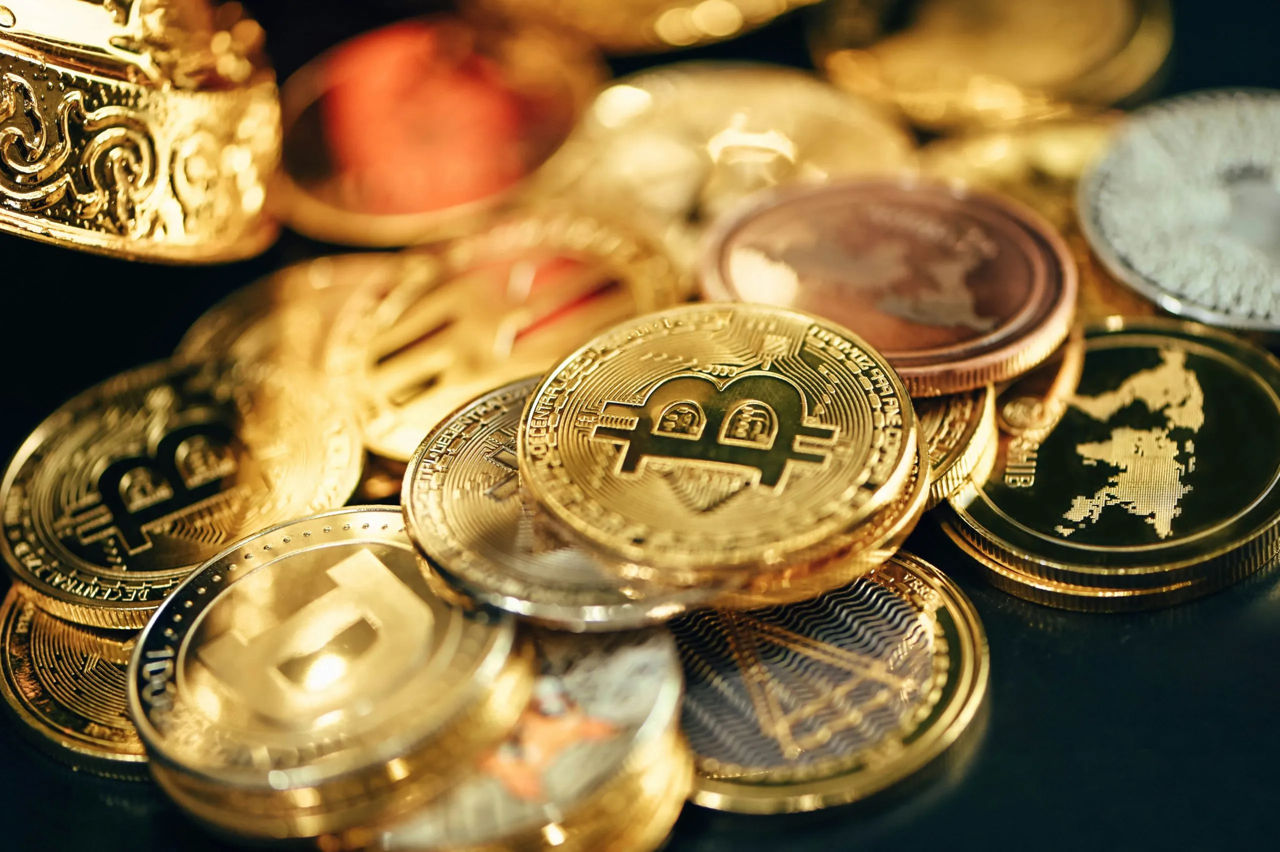 36 de persoane au devenit miliardari datorită criptomonedelor.