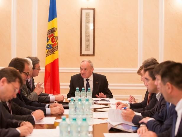 Президент Молдовы Николай Тимофти созывает 7 апреля Высший Совет Безопасности.