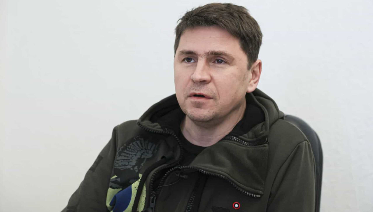 Подоляк: После освобождения Донецка или Луганска РФ созреет к переговорам.