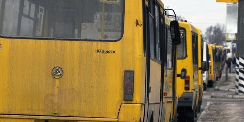 За годы независимости Украины количество единиц транспорта уменьшилось вполовину.