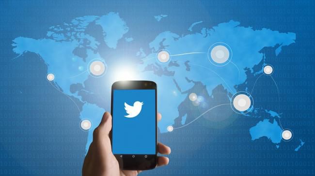 Acţiunile Twitter au urcat cu 22% după anunţarea primului profit trimestrial.