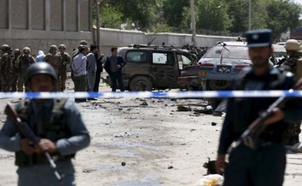 Dublu atentat în apropierea clădirii parlamentului din Kabul. Foto: antena3.ro