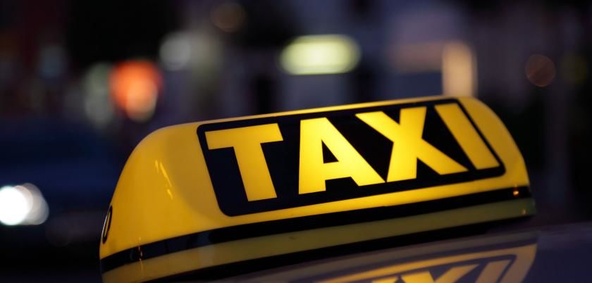 Pentru încălcările săvârșite de către conducătorii de taxi, inspectorii de patrulare au întocmit 7 procese-verbale. Foto: innotaxigroup.net