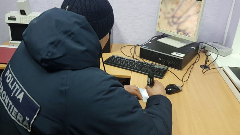 Пограничники выявили сеть по продаже поддельных COVID-сертификатов.