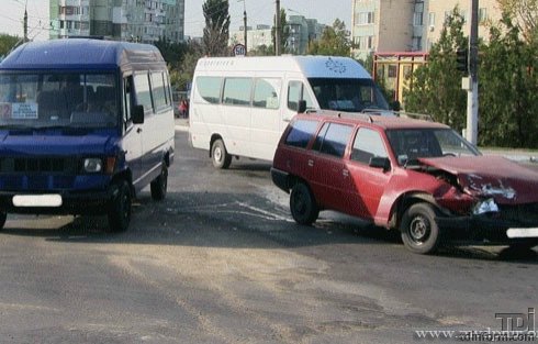 57-летнего пострадавшего мужчину отвезли в больницу.