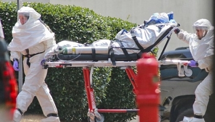 Un medic din New York, recent întors din vestul Africii, a contractat virusul Ebola.