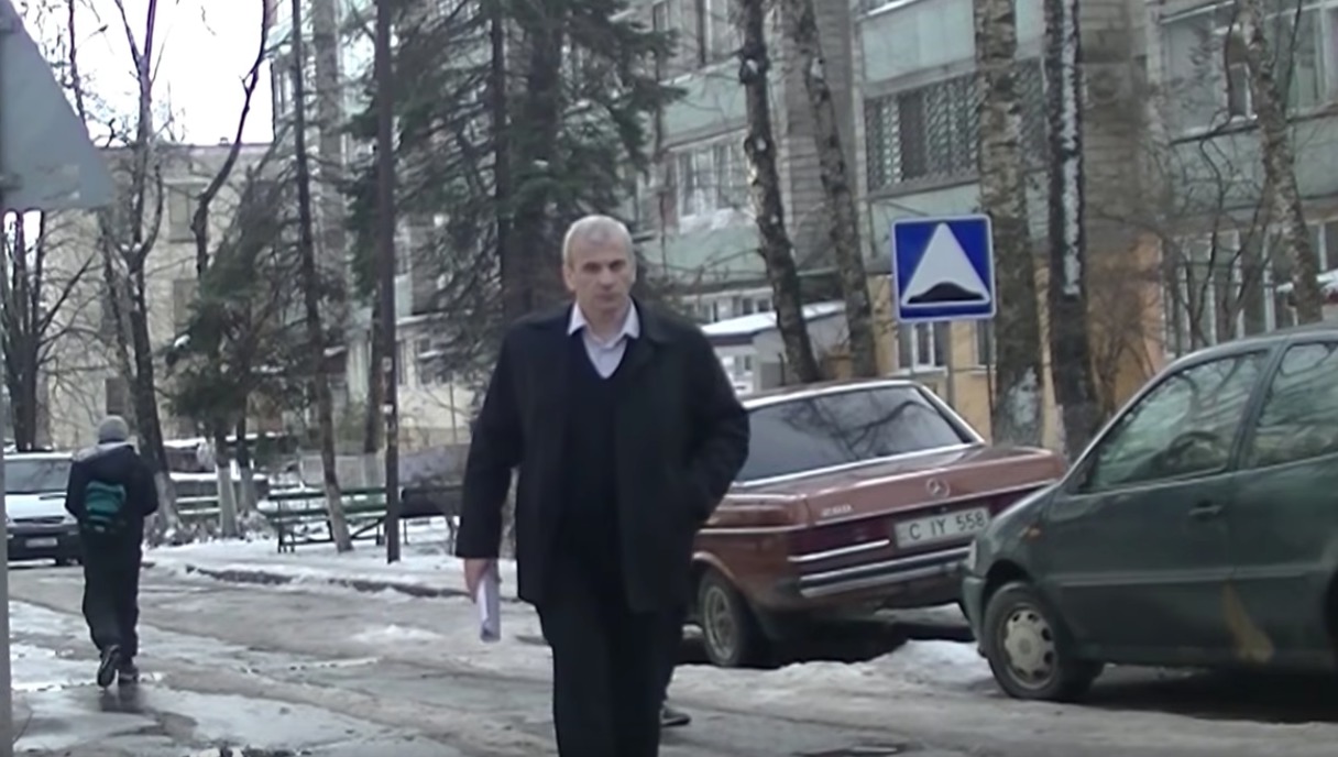 Ливиу Брумэ, преподаватель Технического университета, рискует оказаться на улице. 