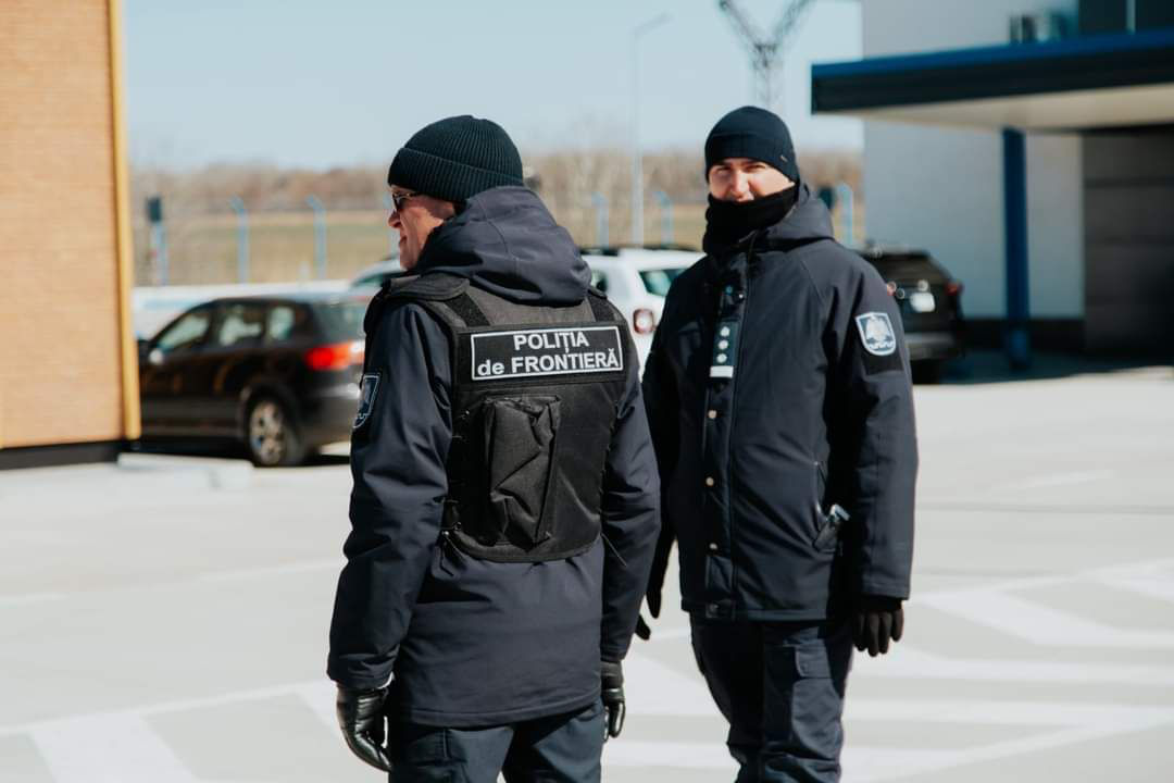 МВД РМ: С 24 февраля в страну въехали 336 377 граждан Украины.
