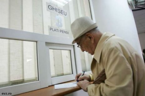 Увеличение коснётся примерно 670 тысяч получателей.
