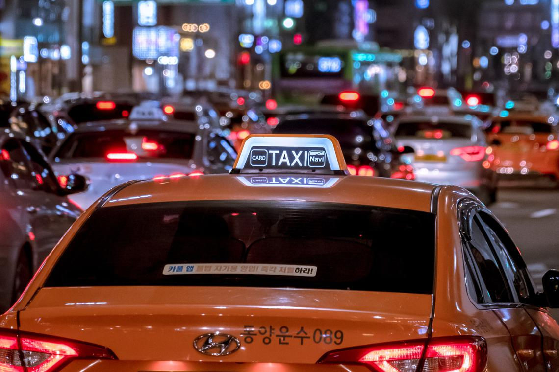 Autoritățile din Seul declară război taximetriștilor care practică prețuri exagerate pentru turiștii străini.
