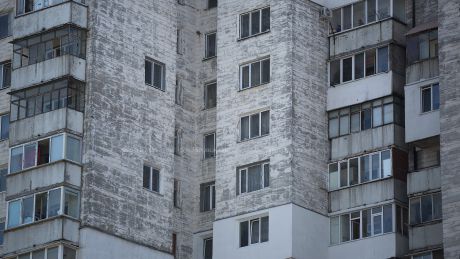 В городах в тесноте живут около 20% граждан.