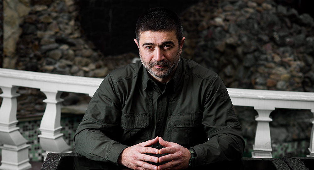 Iurie Roşca a anunţat că o va susţine „în cinstea” liderului PLDM.