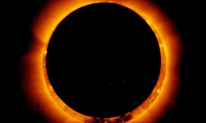 Фаза кольцеобразного затмения продлится примерно 15 секунд. Фото: news.mail.ru