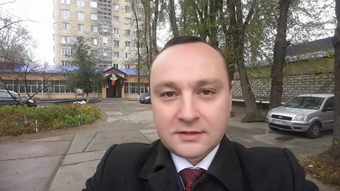 Socialistul Vlad Batrîncea a postat pe Facebook o fotografie cu buletinul de vot