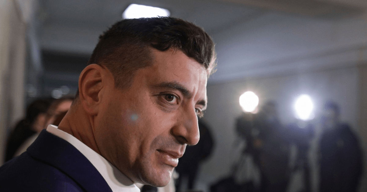 Украинские спецслужбы подтверждают, что Симион встречался с агентом ФСБ.