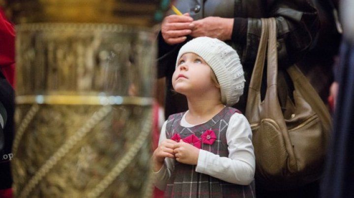 В Молдове проходят церковные службы в честь Николая Чудотворца.