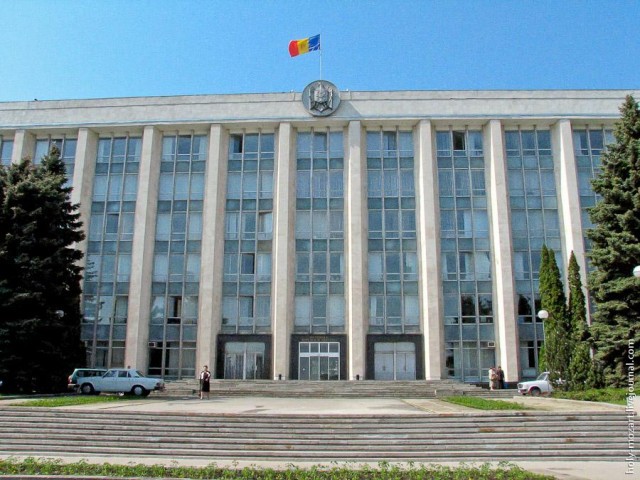Изменения произошли по причине загруженности и плотного графика большинства членов кабмина.