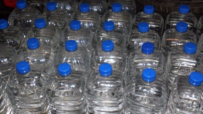 Ucraina: O fabrică ce produce spirt contrafăcut, descoperită