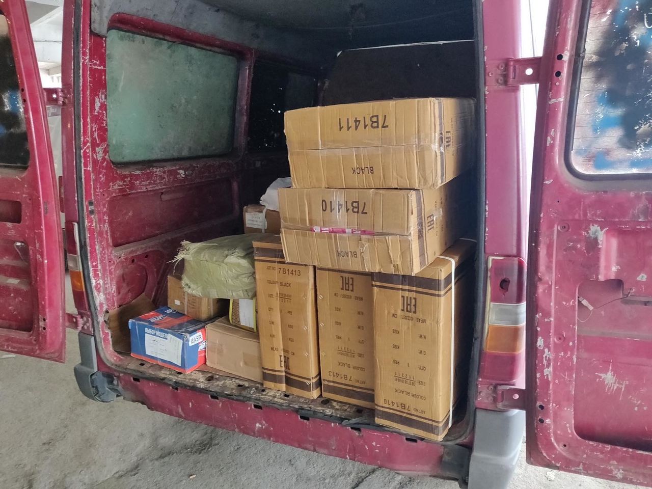 Таможенники изъяли контрабанду на полмиллиона леев.