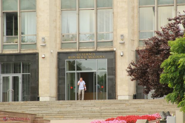 Un minister din R. Moldova costă bugetul „câteva milioane de lei bune pe an”. Foto: ziarulnational.md